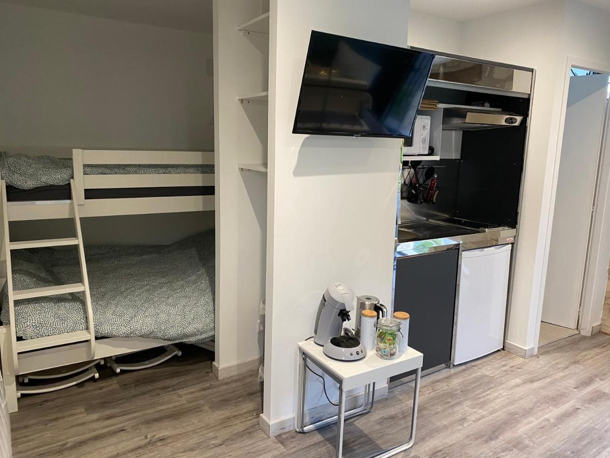 Studio Indre Climatise, La Halte De Cuze, Aux Abords De La Loire A Velo Huismes Exteriör bild