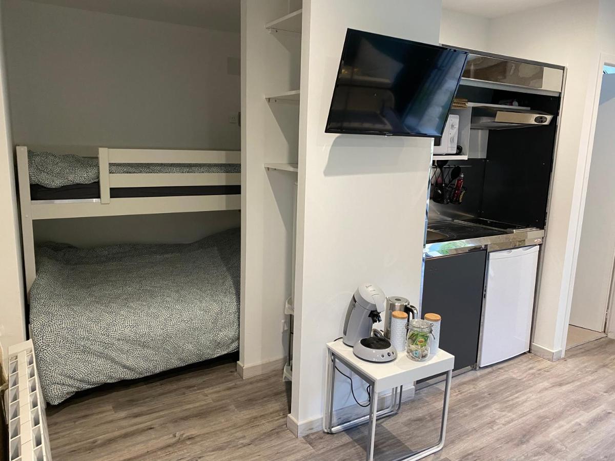 Studio Indre Climatise, La Halte De Cuze, Aux Abords De La Loire A Velo Huismes Exteriör bild