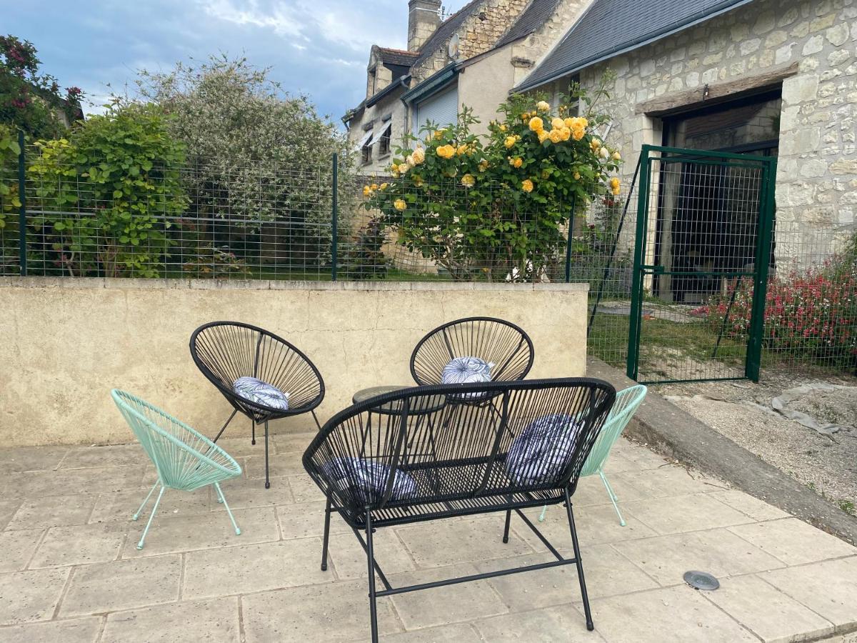 Studio Indre Climatise, La Halte De Cuze, Aux Abords De La Loire A Velo Huismes Exteriör bild