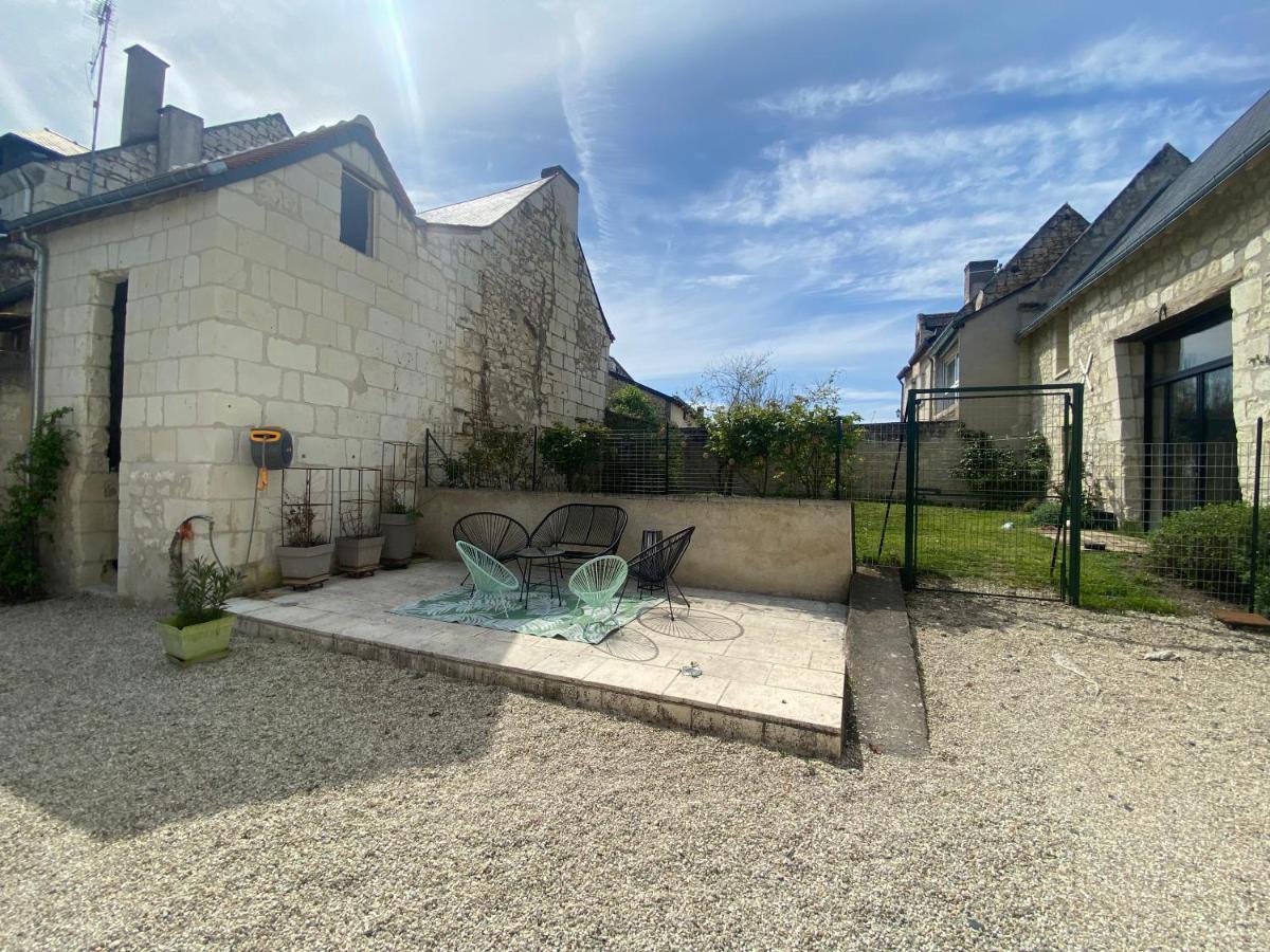 Studio Indre Climatise, La Halte De Cuze, Aux Abords De La Loire A Velo Huismes Exteriör bild