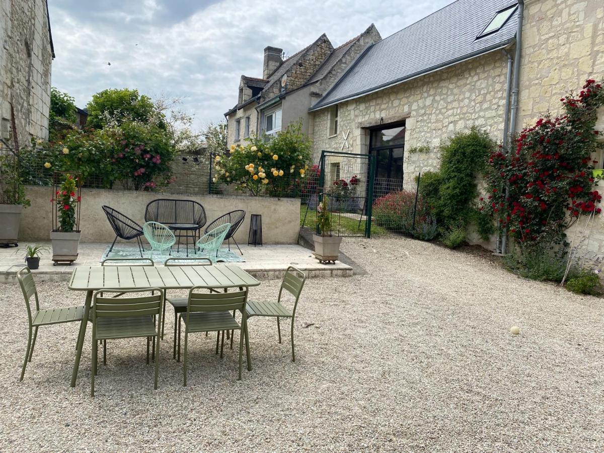 Studio Indre Climatise, La Halte De Cuze, Aux Abords De La Loire A Velo Huismes Exteriör bild