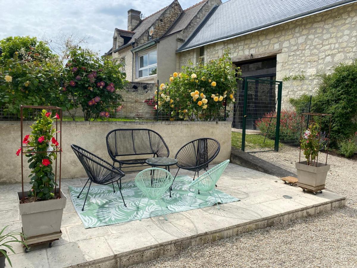 Studio Indre Climatise, La Halte De Cuze, Aux Abords De La Loire A Velo Huismes Exteriör bild